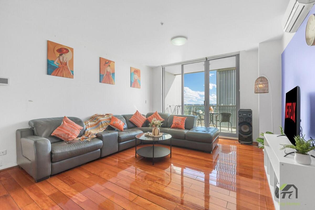 Apartment Convenient 2 Bedrooms In Parramatta